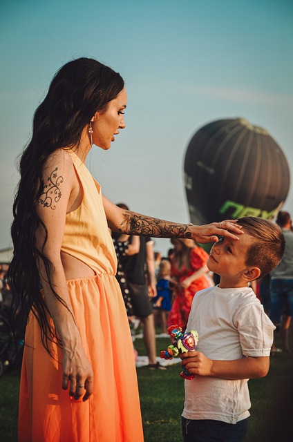 探讨沟通在 探讨沟通在